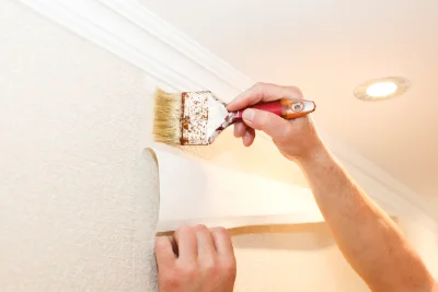 Pose de papier peint à Nurlu — revêtements muraux et toiles de verre